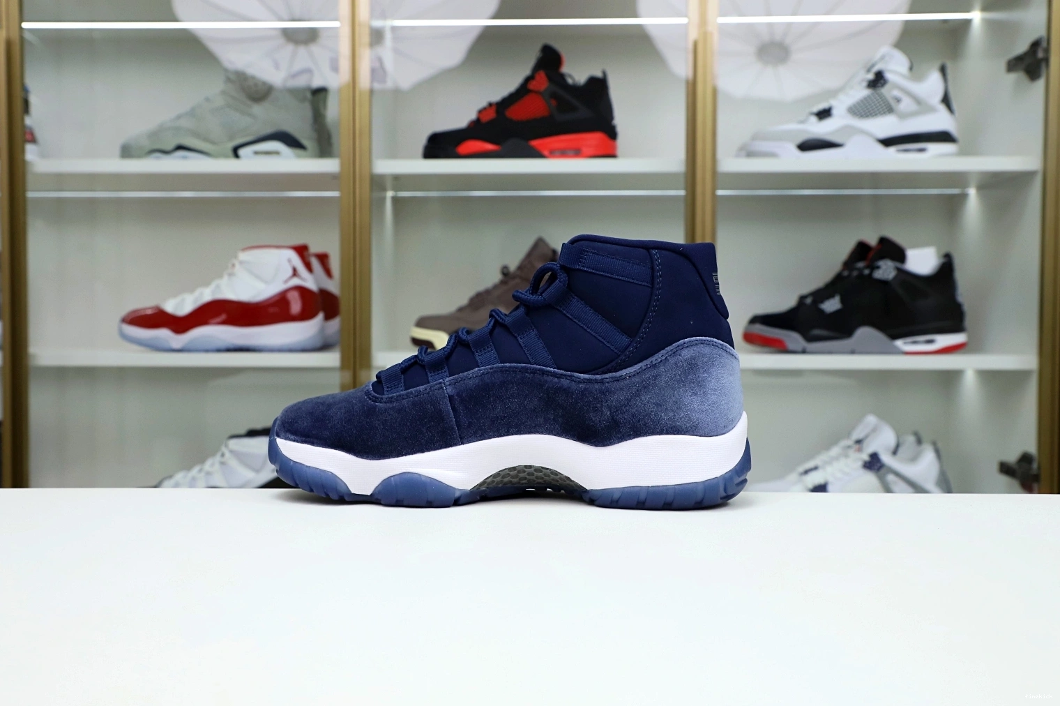 MIDNIGHT RETRO 11 JORDAN NAVY AIR 0115